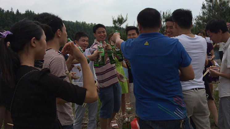 野飯香炊玉，炬神電子團隊活動：野炊