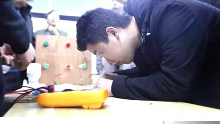 校企合作·產(chǎn)教融合之“重實操、練技能”系列主題培訓結(jié)訓啦……